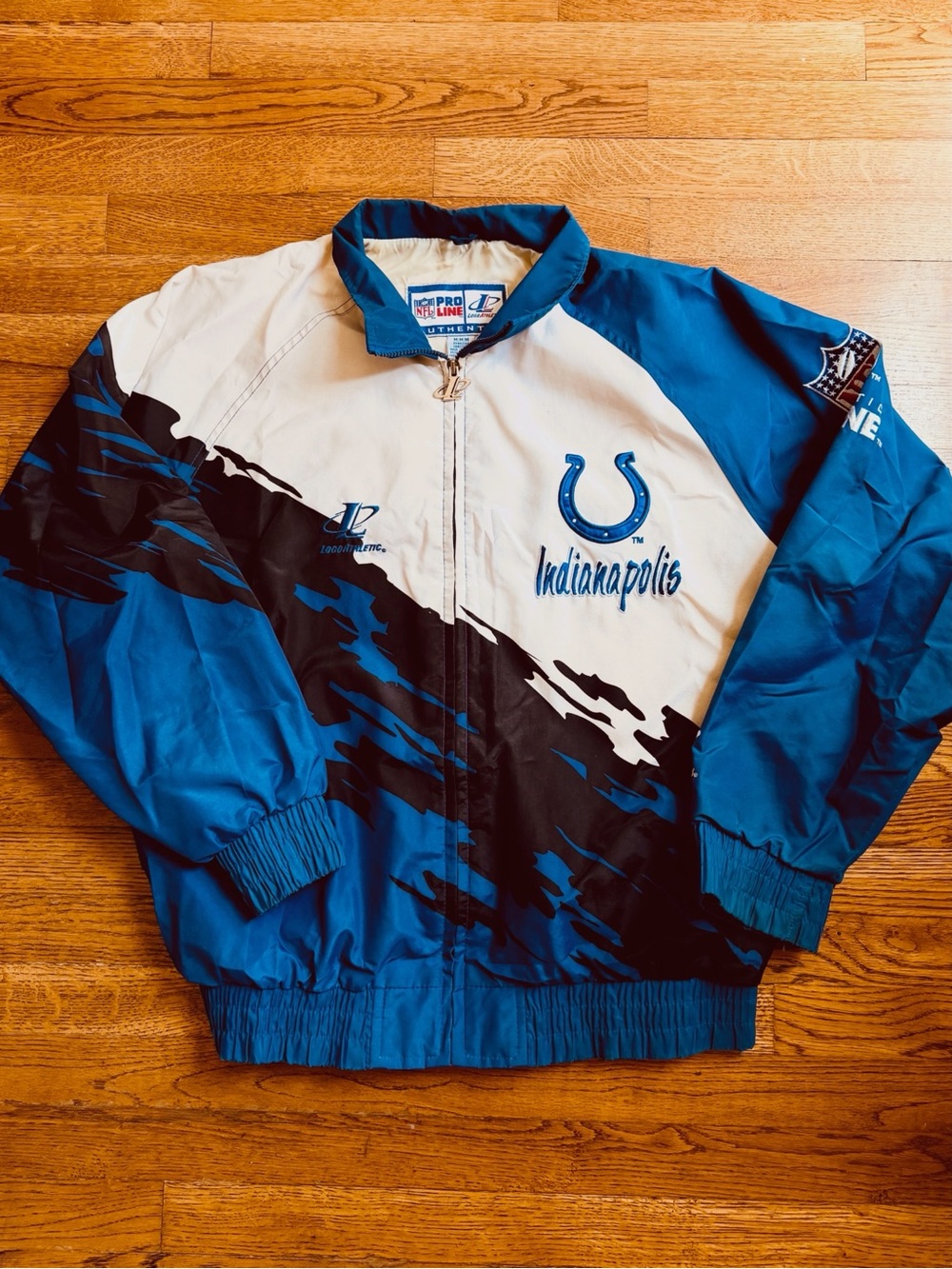Logo 7 Pro Line Indianapolis Colts 90s Splash Paint jacket size M